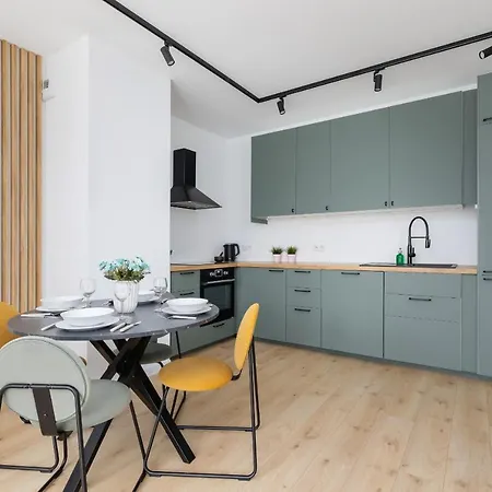 Stylish Apartment With Parking In Katowice By Noclegi Renters Exterior photo