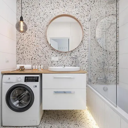 Stylish Apartment With Parking In Katowice By Noclegi Renters Exterior photo