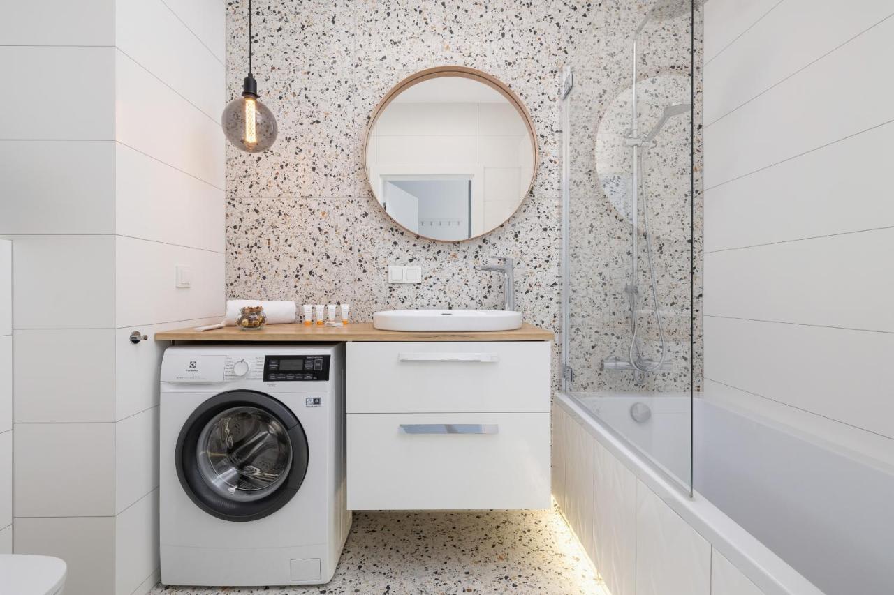 Apartment Stylish With Parking In By Renters Katowice